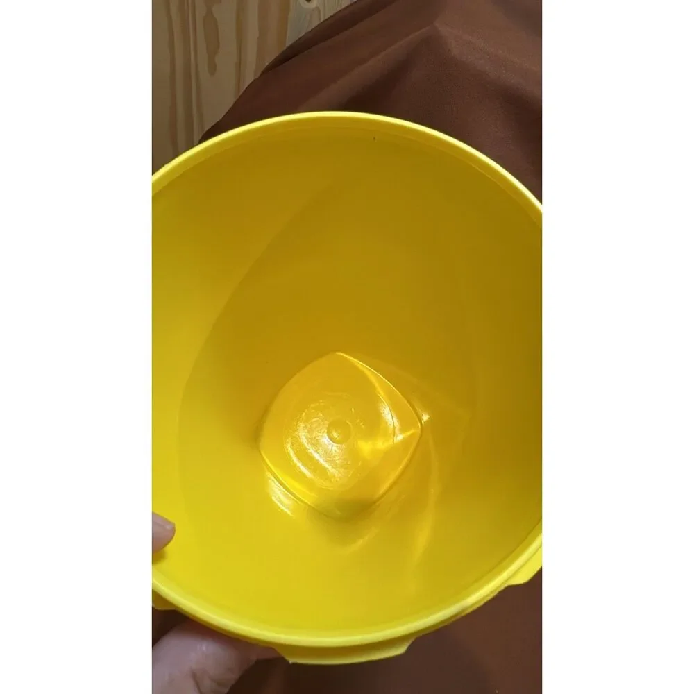Lot of 7 Tupperware Yellow Stardust Canisters with lids
